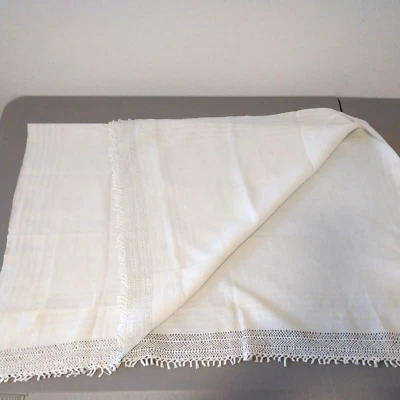 $19.99 • Buy Vtg Tablecloth White Cotton Floral Embroidery Lace Trim 30 X42  Boho Shabby Chic