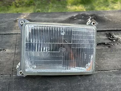 Volkswagen Vanagon Square Headlight 86-91 • $40