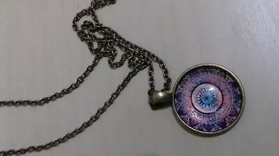 BN Vintage Art Pink Color Kaleidoscope Mandala Necklace Bronze Jewellery • $7.47