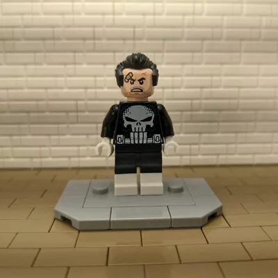 New LEGO Marvel Super Heroes The Punisher Minifigure Netflix Daily Bugle 76178 • $47.19