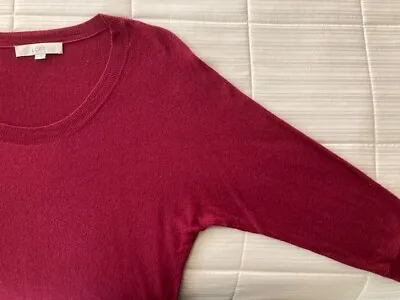 Women's Loft Burgundy/Deep Red Scoop Neck Long Sleeved Sweater Size Medium • $11.72