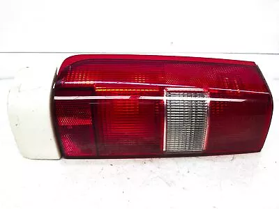 1998-2000 Volvo V70 Rear Left Lower Tail Light Lamp 3512429 *Small Paint Scuffs* • $66.95