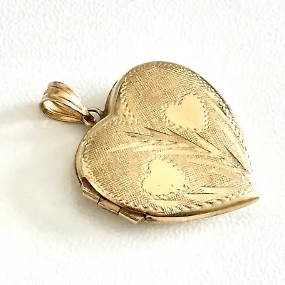 Vintage 14K Solid Yellow Gold Floral Etched Puffy Heart Locket Pendant 1  • $350