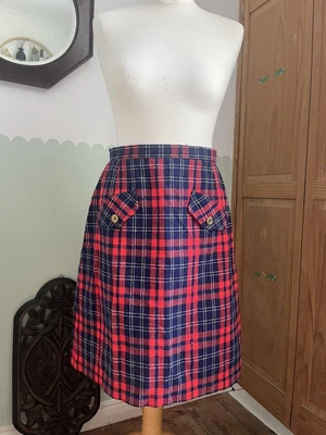 £15 • Buy Vintage 1960s Mod Wool Checked A-line Skirt 