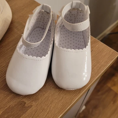 £3 • Buy Matalan White 12 To 18 Months Baby Shoes