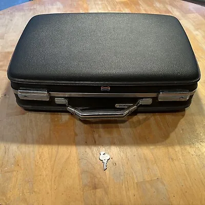 Vintage American Tourister Blue Grey Gray Hard Briefcase Luggage Suitcase W Key • $29.99