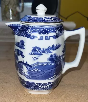 Vintage Ringtons Wade Willow - ‘Maling Miniature Teapot’ 1996 • £6