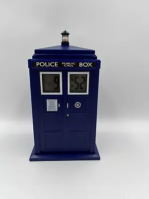 Doctor Who Projecting Alarm Clock~ Tardis Police Call Box Lights Up Blue DR190 • £15.19
