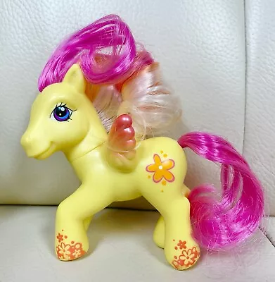 My Little Pony Pearly Pie Pegasus Pony Yellow Flower G3 Rare HTF MLP Adorable! • $12.99