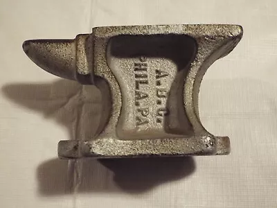 Vintage Small Jewelers Anvil Cast Iron Philadelphia USA 29 Oz. • $15