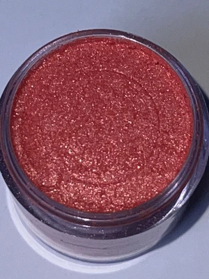 £20 • Buy MAC Pigment