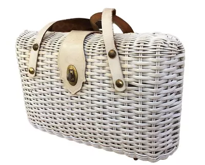 Vintage White Woven Basket Purse  Handbag By Forsum Hong Kong • $25