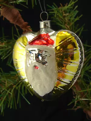 Vintage Glass Ornament RIBBED SILVER HEART W SANTA ON GOLD W Germany Very Unique • $15.98