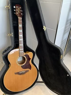 Takamine EG523SC Electro-acoustic Guitar And Hard Case – Beautiful • £200