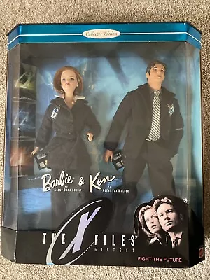 Barbie Ken X Files Dana Skully & Fox Mulder Collector's Gift Set  #19530 1998 • $40.99