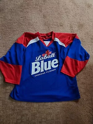 Labatt Blue Beer Canadian Pilsener Logo Pond Hockey Jersey Large Blue Red Vtg • $39.99