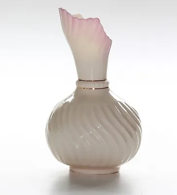 £12 • Buy Belleek Swirl Vase, 6.5 Inches.