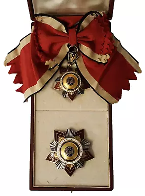 Xrare Egypt Medal Set Cross Order Of Istiklal 1 Class In Original Case. • £2771.29