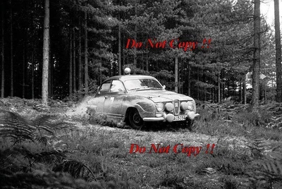 £4 • Buy Erik Carlsson & Torsten Ahman Saab 96 Sport RAC Rally 1965 Photograph 1