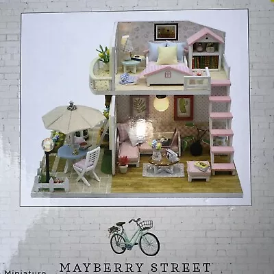 Mayberry Street Miniatures DIY Dollhouse Kit Pink Paradise  1:24 Scale.New • $17.99