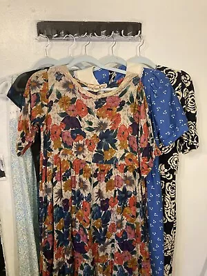 Vintage Reseller Lot Dresses/skirts/ Sweaters/ Shirts • $80