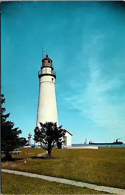 Postcard Port Huron Michigan Thumb Scenery Lighthouse U S Coast Guard Vintage • £5.22