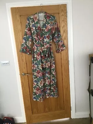 David Nieper Full Length Dressing Gown M UK 14 - Floral Satin Silky • £17.50