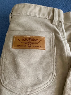 $30 • Buy RM WILLIAMS Longhorn Moleskins Size 32L 32 X 34 81cm X 86cm As New Condition
