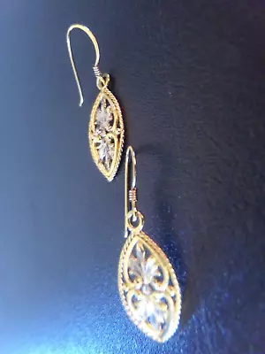 Vtg Sterling Silver Yellow Gold Plated Bright Cut Filigree Drop Pierce Earrings • $0.99
