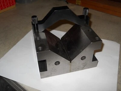 $555.55 • Buy STARRETT #578 V-Block W/Clamp   Used