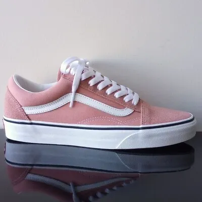 Vans Women's Old Skool Suede/Canvas Sneaker In Cool/Unique Rose Dawn/True White • £50.14