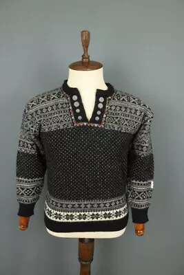 DALE OF NORWAY Vintage Snowflakes Wool Knit Ski Sweater Size M • $126