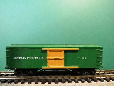 N - Bachmann - 'Old Time Boxcar  Central Pacific CPRR    W/MM Couplers  EXC • $6.99