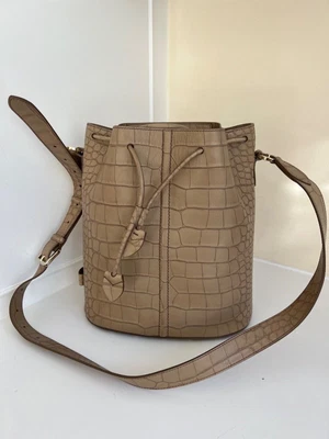 £350 • Buy Max Mara Croco-print Beige Calfskin Bucket Bag