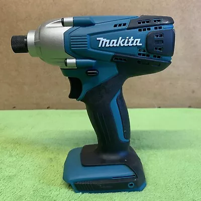 Makita TD127D 18v Lithium Ion G-Series Cordless Impact Driver + Job Light - Bare • £48.95