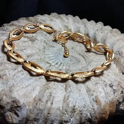 £60 • Buy Vintage Statement Trifari Chunky Gold Tone Statement Choker / Collar Necklace