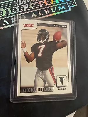 2001 Upper Deck Victory - #374 Michael Vick (RC) • $3