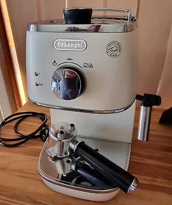 DeLonghi ECI341.W Distinta Manual Espresso Maker • $220