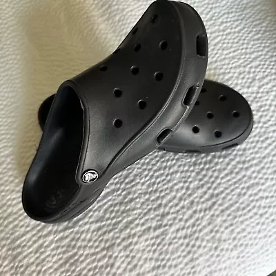Crocs Womens 9 Slip On Black • $24.40
