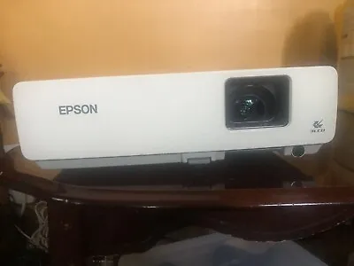 Epson PowerLite 83+ Tri-LCD Projector VGA 1080i 2200 Lumens  • $20