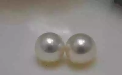 $36 • Buy Pair Of 10mm Natural South Sea Genuine White Perfect Round Loose Pearl Undrilled