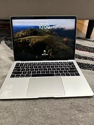  Apple MacBook Air 2018 - 128GB SSD / Core I5/ 8GB Ram • $78.65