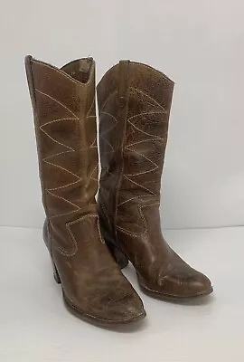 Vintage Leather Cowboy Boots Womans Size 7 In Excellent Condition • $85