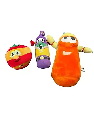 Veggietales Plush Lot Bob Tomato And Larry Cucumber (incredibles) Laura Carrot • $25