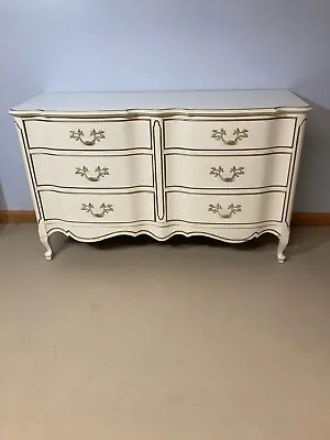 French Provincial Bedroom Set Vintage 1960 • $450