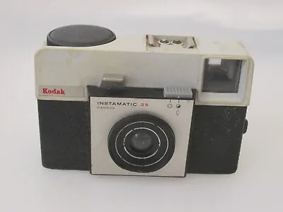 Kodak Instamatic 25 Compact Film Camera - Good Condition - Fully Working • £1.49