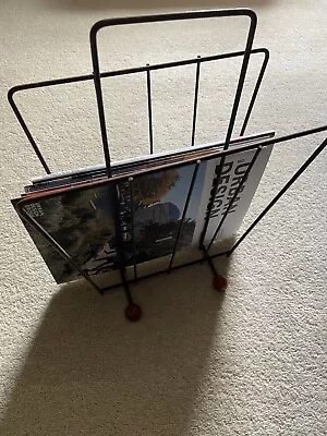 VINTAGE RETRO 1960/70s  ATOMIC METAL & WOODEN BALL FEET MAGAZINE RACK • £10