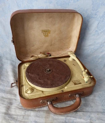 Achetez tourne disque unique/collector, annonce vente à Montpellier (34