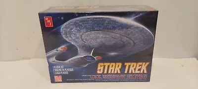  AMT Star Trek U.S.S. Enterprise NCC-1701-D Model Kit 1/2500  Collectable  • $44.97