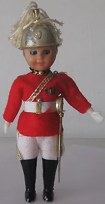 £19.96 • Buy Doll Dressed As British Royal Guards. 1980s.